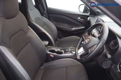 Nissan Juke N-Connecta Automatic Petrol SUV - Stock Number (1679813) - 10th supplementary image