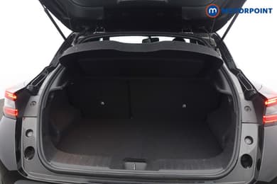 Nissan Juke N-Connecta Automatic Petrol SUV - Stock Number (1679813) - 12th supplementary image