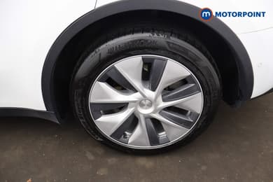 Tesla Model Y Long Range Automatic Electric SUV - Stock Number (1680282) - 2nd supplementary image