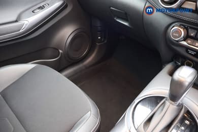 Nissan Juke Tekna Automatic Petrol SUV - Stock Number (1682935) - 17th supplementary image