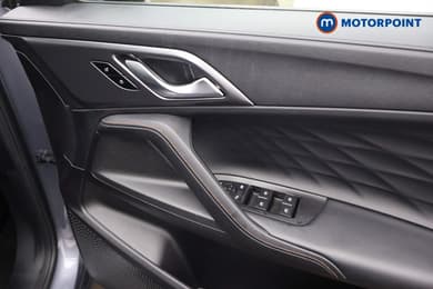 Mg Motor Uk HS Trophy Automatic Petrol-Electric Hybrid SUV - Stock Number (1682119) - 21st supplementary image