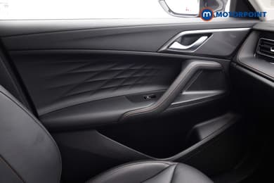 Mg Motor Uk HS Trophy Automatic Petrol-Electric Hybrid SUV - Stock Number (1683378) - 16th supplementary image