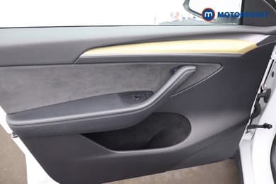 Tesla Model Y Long Range Automatic Electric SUV - Stock Number (1680286) - 28th supplementary image