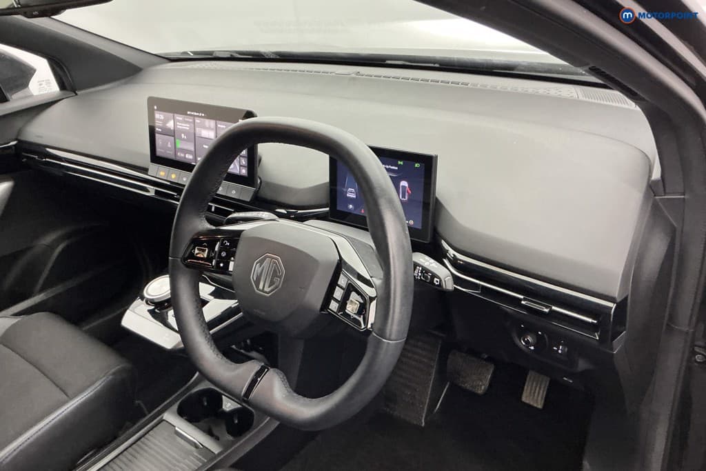 Mg Motor Uk MG4 Trophy Automatic Electric SUV - Stock Number (1679011) - 8th supplementary image