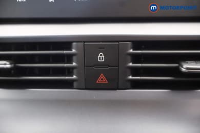 Hyundai I20 Tech Line Automatic Petrol Hatchback - Stock Number (1677451) - 25th supplementary image
