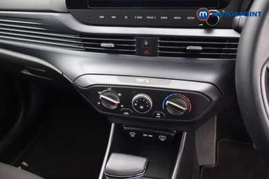 Hyundai I20 Advance Automatic Petrol Hatchback - Stock Number (1679224) - 12th supplementary image