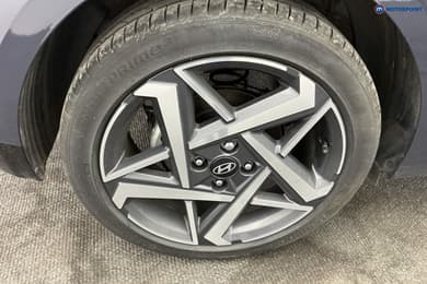 Hyundai I20 Tech Line Automatic Petrol Hatchback - Stock Number (1683282) - 36th supplementary image