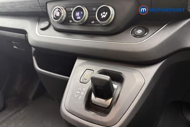 Renault Trafic Extra Sport Automatic Diesel Panel Van - Stock Number (1683345) - 11th supplementary image