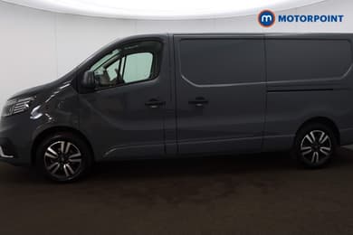 Renault Trafic Extra Sport Automatic Diesel Panel Van - Stock Number (1683345) - Passenger side