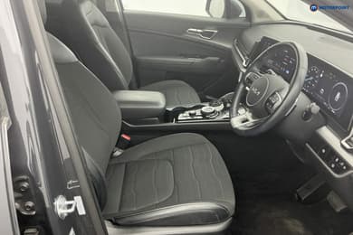 KIA Sportage 3 Automatic Petrol-Electric Hybrid SUV - Stock Number (1578744) - 5th supplementary image