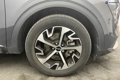 KIA Sportage 3 Automatic Petrol-Electric Hybrid SUV - Stock Number (1578744) - 33rd supplementary image