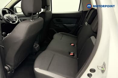 Dacia Duster Essential Manual Petrol SUV - Stock Number (1665802) - 5th supplementary image