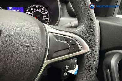 Dacia Duster Essential Manual Petrol SUV - Stock Number (1665802) - 9th supplementary image