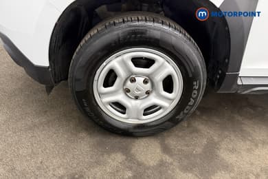 Dacia Duster Essential Manual Petrol SUV - Stock Number (1665802) - 21st supplementary image