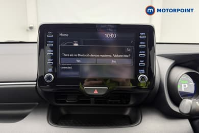 Toyota Yaris Design Automatic Petrol-Electric Hybrid Hatchback - Stock Number (1674481) - 3rd supplementary image