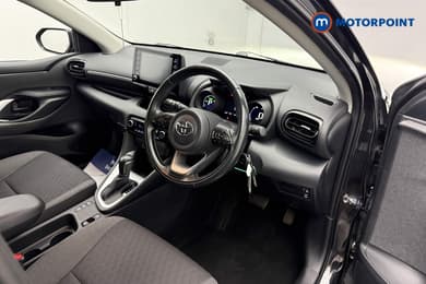 Toyota Yaris Design Automatic Petrol-Electric Hybrid Hatchback - Stock Number (1674481) - 16th supplementary image