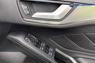 Ford Focus Titanium Manual Petrol Hatchback - Stock Number (1678494) - 20th supplementary image