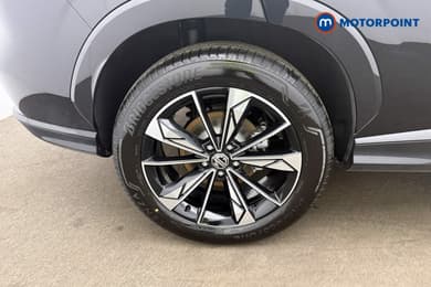 Mg Motor Uk HS Trophy Automatic Petrol-Electric Hybrid SUV - Stock Number (1683412) - 74th supplementary image