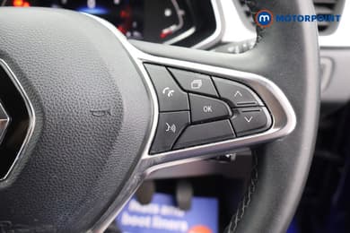 Renault Captur Se Edition Manual Petrol SUV - Stock Number (1685838) - 3rd supplementary image