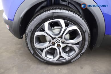 Renault Captur Se Edition Manual Petrol SUV - Stock Number (1685838) - 25th supplementary image
