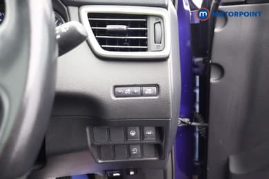 Nissan Qashqai Tekna Manual Petrol SUV - Stock Number (1668329) - 7th supplementary image