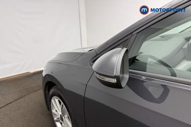 Volkswagen Golf Life Manual Petrol Hatchback - Stock Number (1682895) - 7th supplementary image