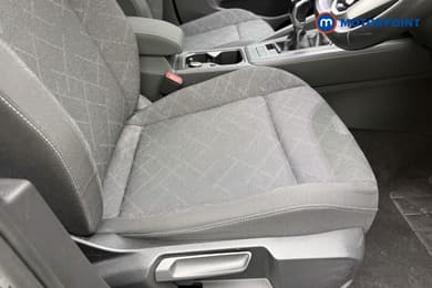 Volkswagen Golf Life Manual Petrol Hatchback - Stock Number (1682895) - 33rd supplementary image