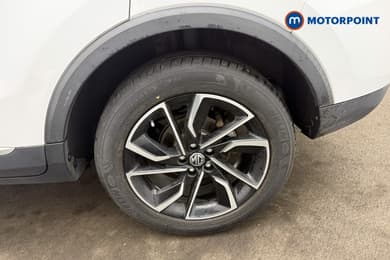 Mg Motor Uk ZS Exclusive Manual Petrol SUV - Stock Number (1674220) - 3rd supplementary image