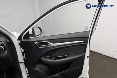 Mg Motor Uk ZS Exclusive Manual Petrol SUV - Stock Number (1674220) - 20th supplementary image