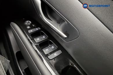 Hyundai Tucson Se Connect Manual Petrol SUV - Stock Number (1653923) - 19th supplementary image
