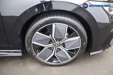Volkswagen Golf Black Edition Automatic Petrol Hatchback - Stock Number (1685094) - 4th supplementary image