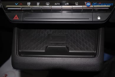 Renault Megane E-Tech Iconic Automatic Electric Hatchback - Stock Number (1686545) - 14th supplementary image