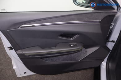 Renault Megane E-Tech Iconic Automatic Electric Hatchback - Stock Number (1686545) - 40th supplementary image