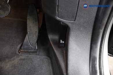Mini Countryman C Classic Automatic Petrol SUV - Stock Number (1686571) - 17th supplementary image