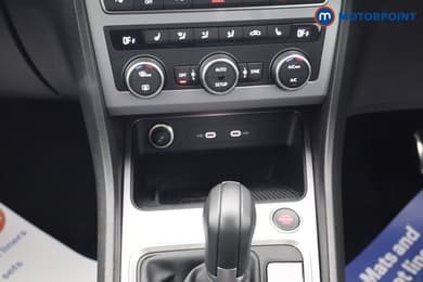 Seat Ateca Fr Black Edition Automatic Petrol SUV - Stock Number (1688880) - 6th supplementary image