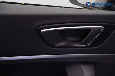 Seat Ateca Fr Black Edition Automatic Petrol SUV - Stock Number (1688880) - 44th supplementary image