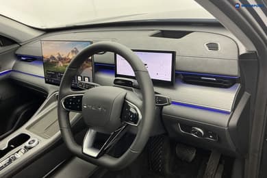 Chery Tiggo 8 Summit Automatic Petrol Plug-In Hybrid SUV - Stock Number (1682733) - 8th supplementary image