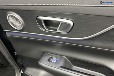 Chery Tiggo 8 Summit Automatic Petrol Plug-In Hybrid SUV - Stock Number (1682733) - 26th supplementary image