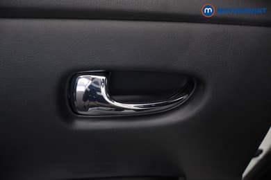Nissan Leaf N-Connecta Automatic Electric Hatchback - Stock Number (1686551) - 34th supplementary image