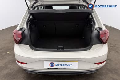 Volkswagen Polo Life Manual Petrol Hatchback - Stock Number (1687389) - 6th supplementary image