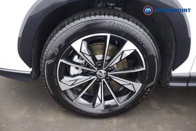 Mg Motor Uk HS Trophy Automatic Petrol-Electric Hybrid SUV - Stock Number (1688734) - 32nd supplementary image