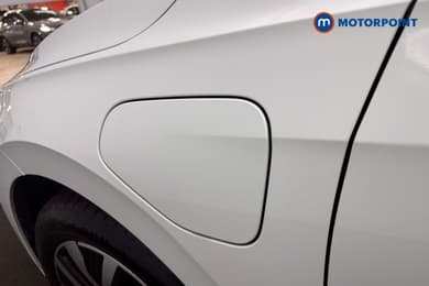 Volkswagen Golf Style Automatic Petrol Plug-In Hybrid Hatchback - Stock Number (1661784) - 4th supplementary image