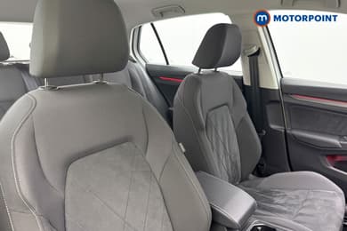 Volkswagen Golf Style Automatic Petrol Plug-In Hybrid Hatchback - Stock Number (1661784) - 32nd supplementary image