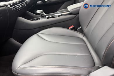 Mg Motor Uk HS Trophy Automatic Petrol-Electric Hybrid SUV - Stock Number (1686700) - 7th supplementary image