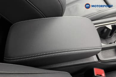 Audi Q3 Black Edition Manual Petrol SUV - Stock Number (1688066) - 51st supplementary image