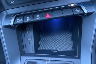 Audi Q3 Black Edition Manual Petrol SUV - Stock Number (1688066) - 52nd supplementary image