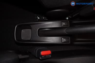 Suzuki Swift Ultra Manual Petrol Hatchback - Stock Number (1688283) - 13th supplementary image