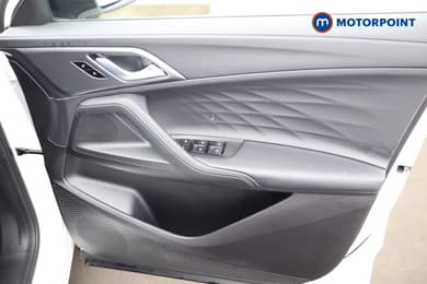 Mg Motor Uk HS Trophy Automatic Petrol-Electric Hybrid SUV - Stock Number (1688801) - 20th supplementary image
