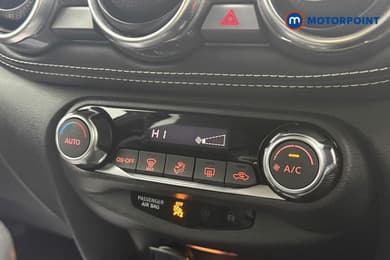 Nissan Juke N-Connecta Manual Petrol SUV - Stock Number (1678733) - 14th supplementary image