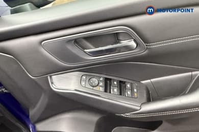Nissan Qashqai Acenta Premium Manual Petrol SUV - Stock Number (1682926) - 4th supplementary image